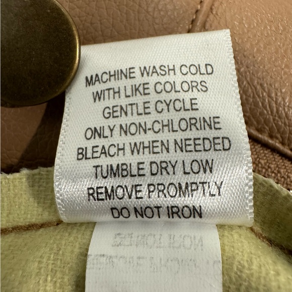 Vylette Tan Faux Leather Jogger Pants Size 11 New With Tags - Picture 14 of 16